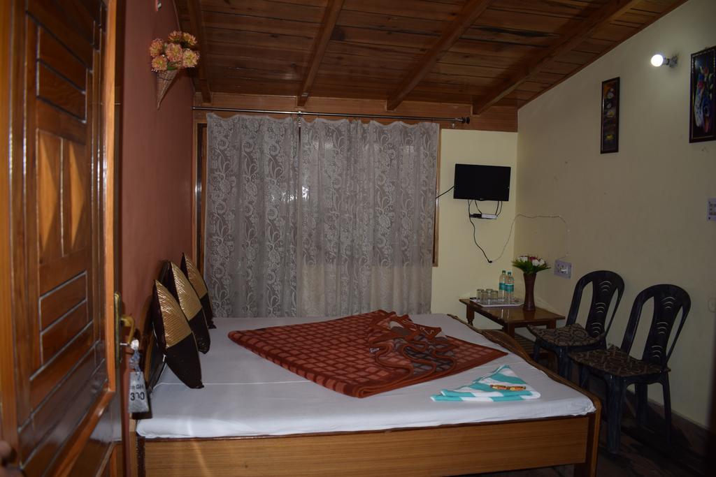 Star Guest House Nainital Zewnętrze zdjęcie